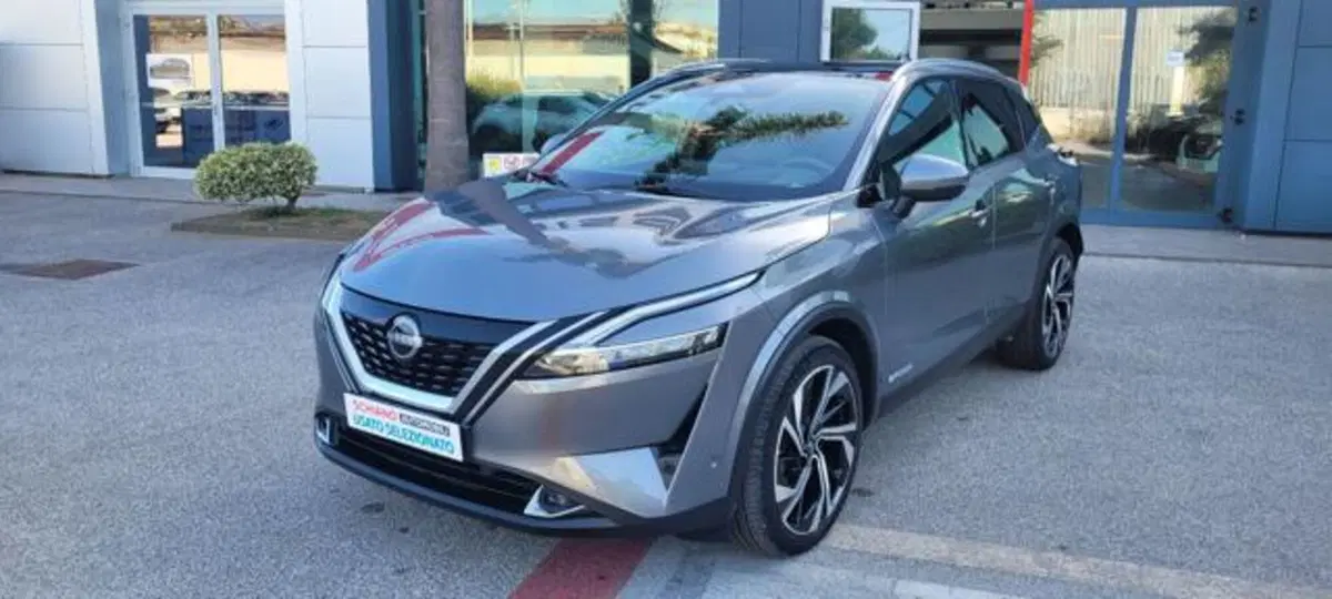 Nissan Qashqai usata a Napoli (2)