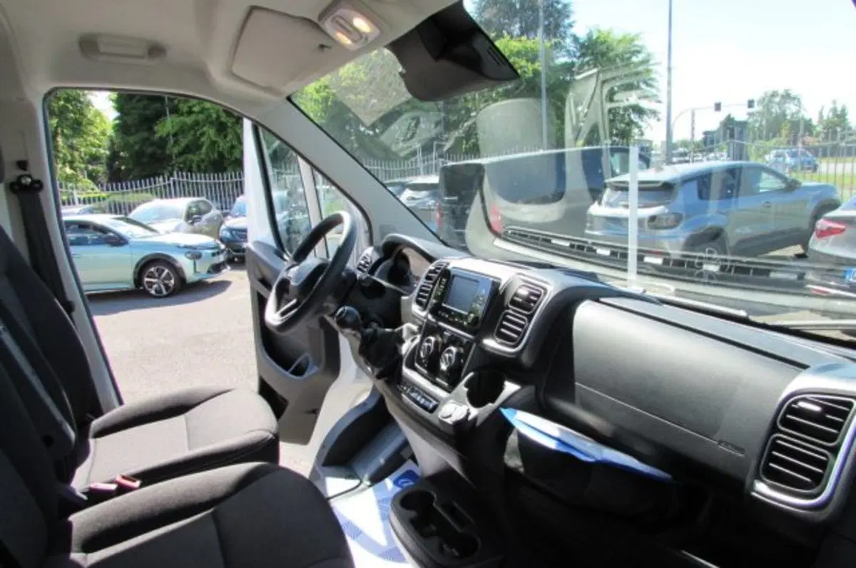 Fiat Ducato Furgone nuova a Milano (12)