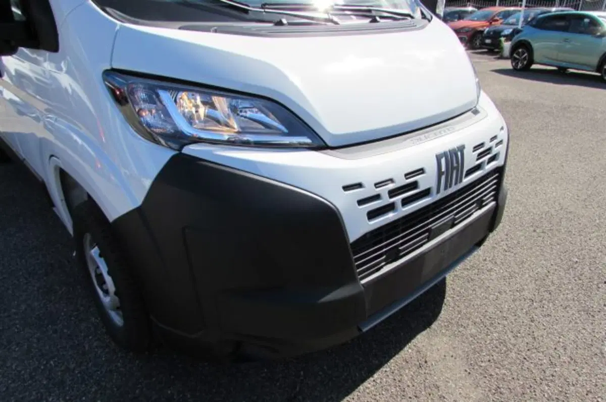 Fiat Ducato Furgone nuova a Milano (13)