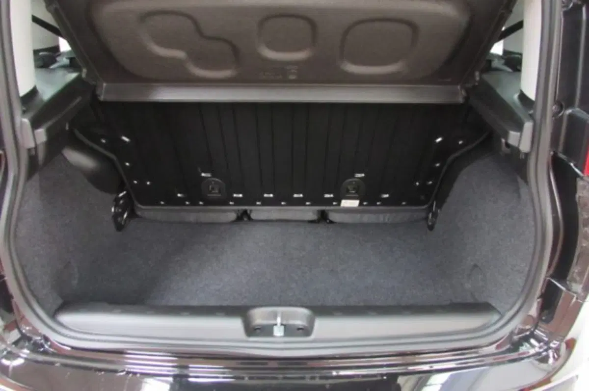 Fiat Panda nuova a Milano (13)