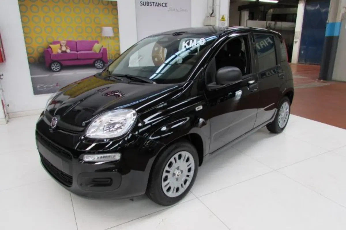 Fiat Panda nuova a Milano (2)