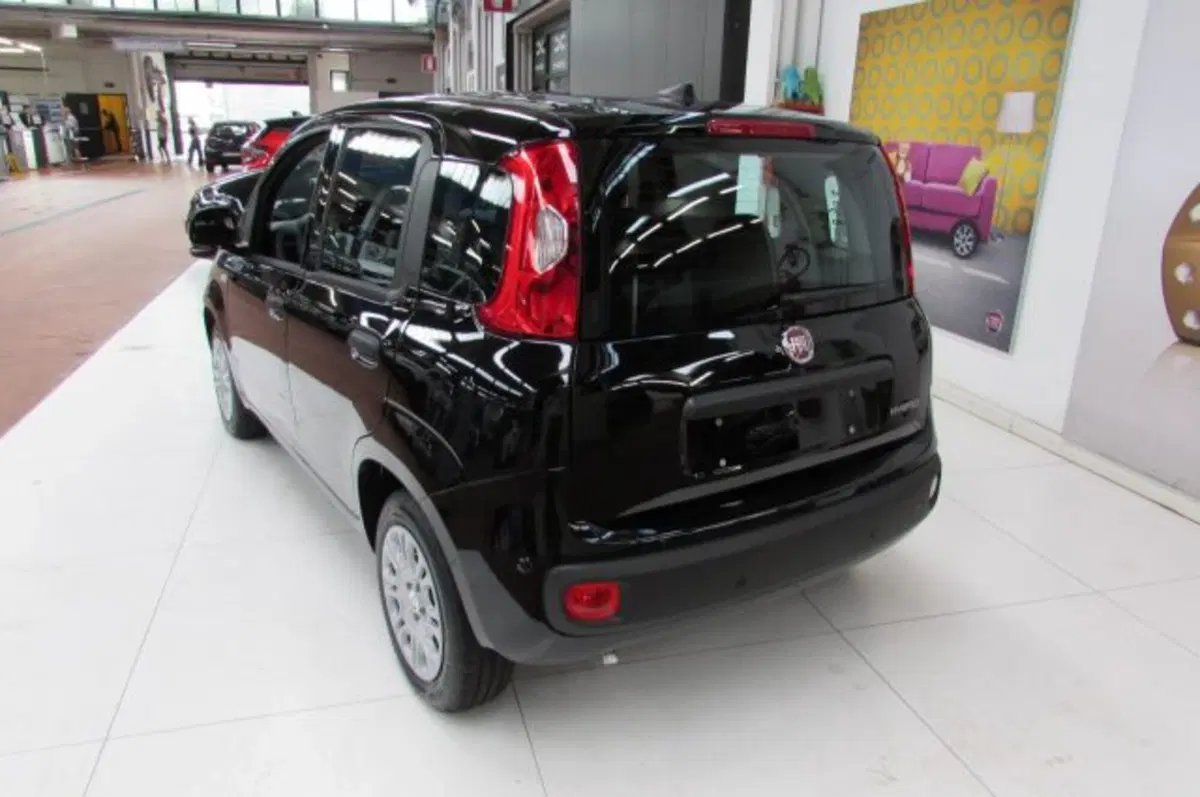 Fiat Panda nuova a Milano (4)