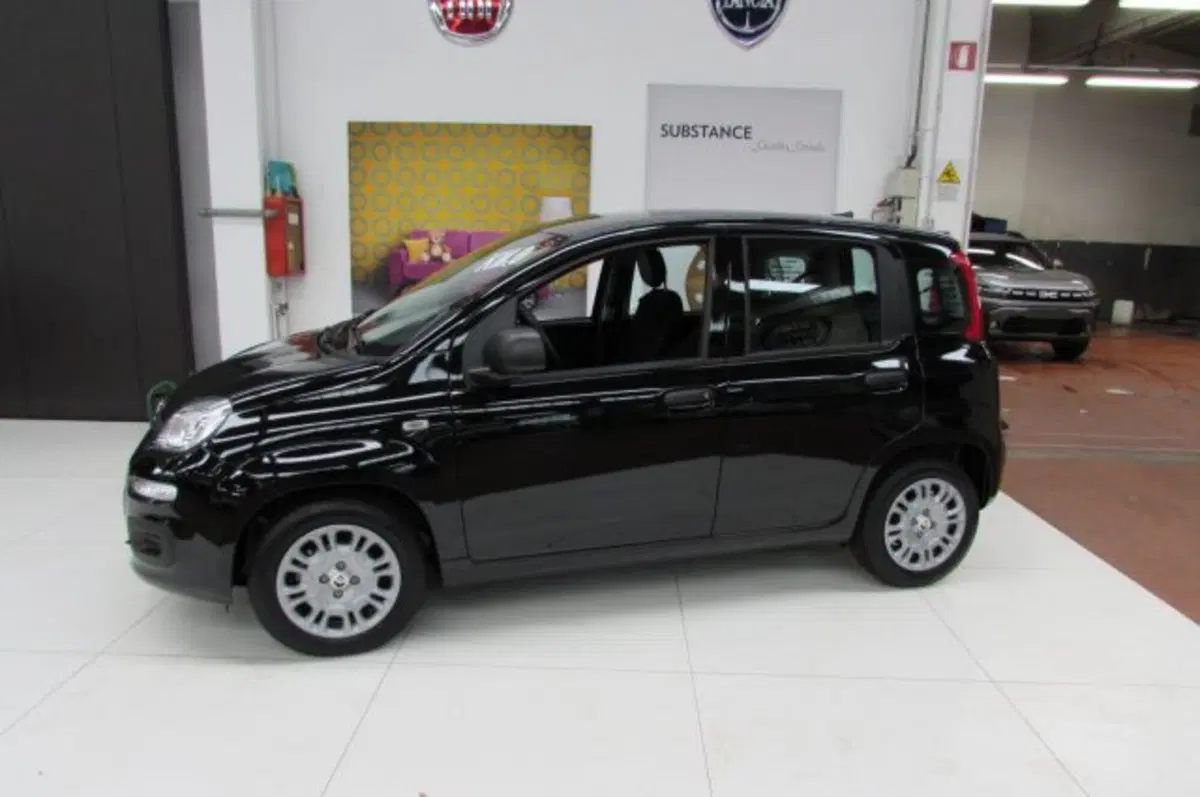 Fiat Panda nuova a Milano (5)
