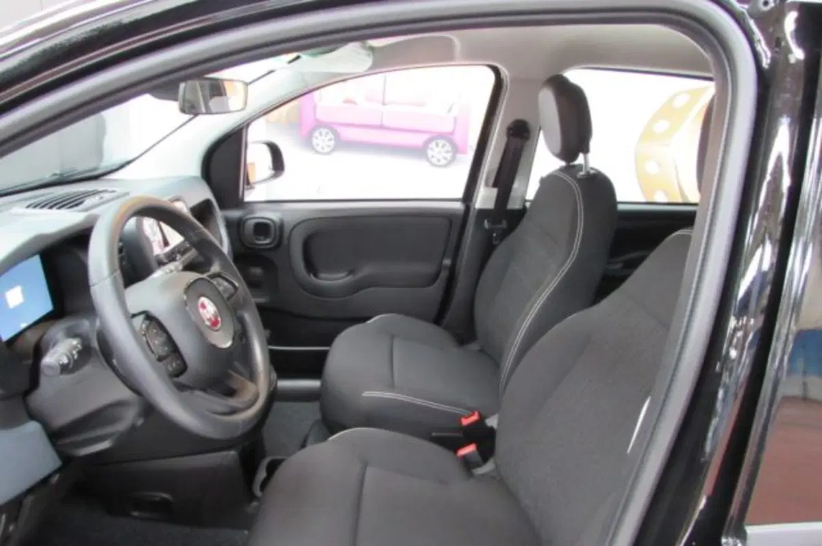 Fiat Panda nuova a Milano (7)