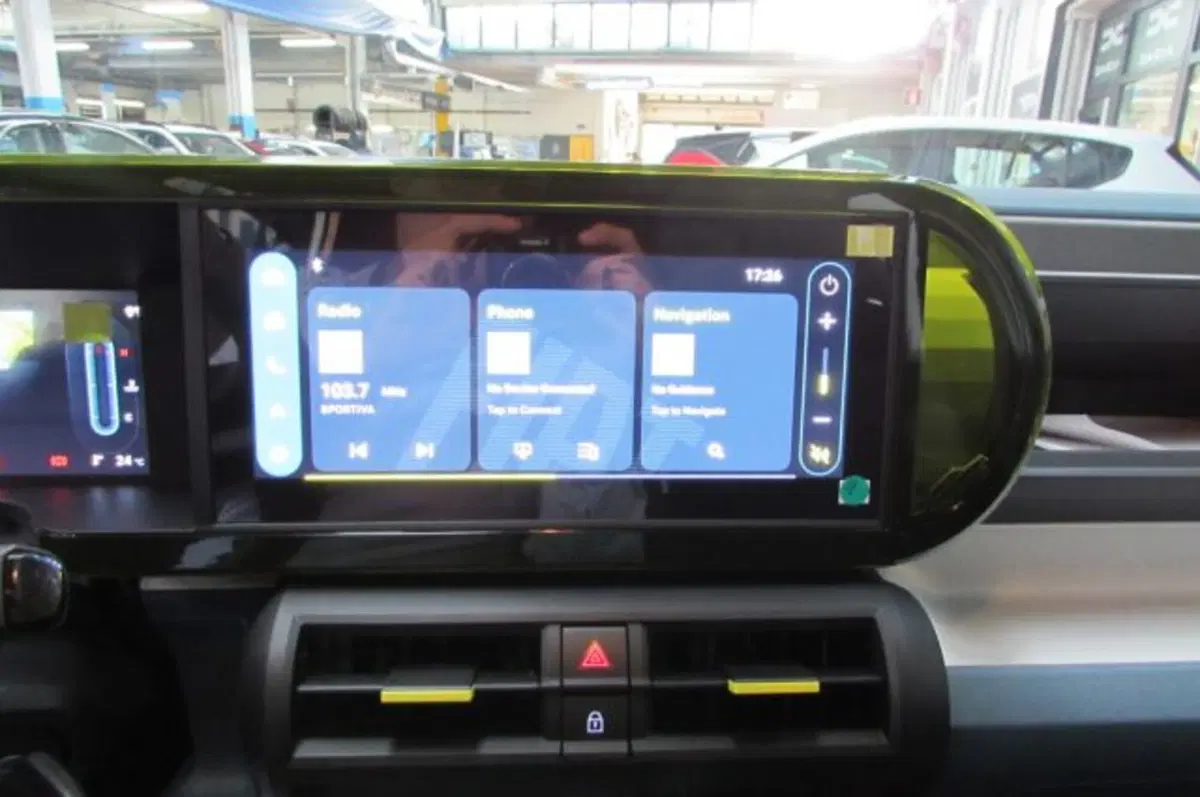 Fiat Grande Panda nuova a Milano (10)