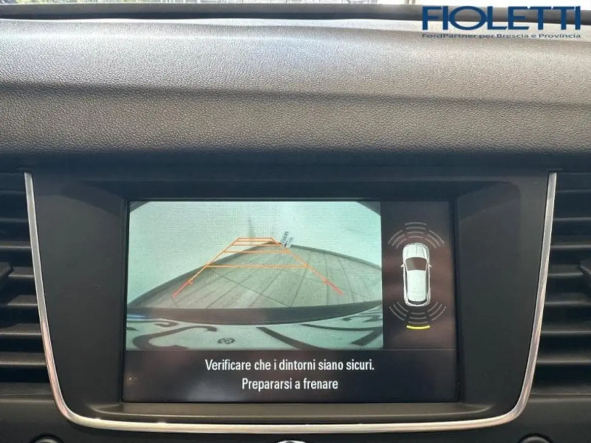 Opel Grandland X usata a Brescia (10)