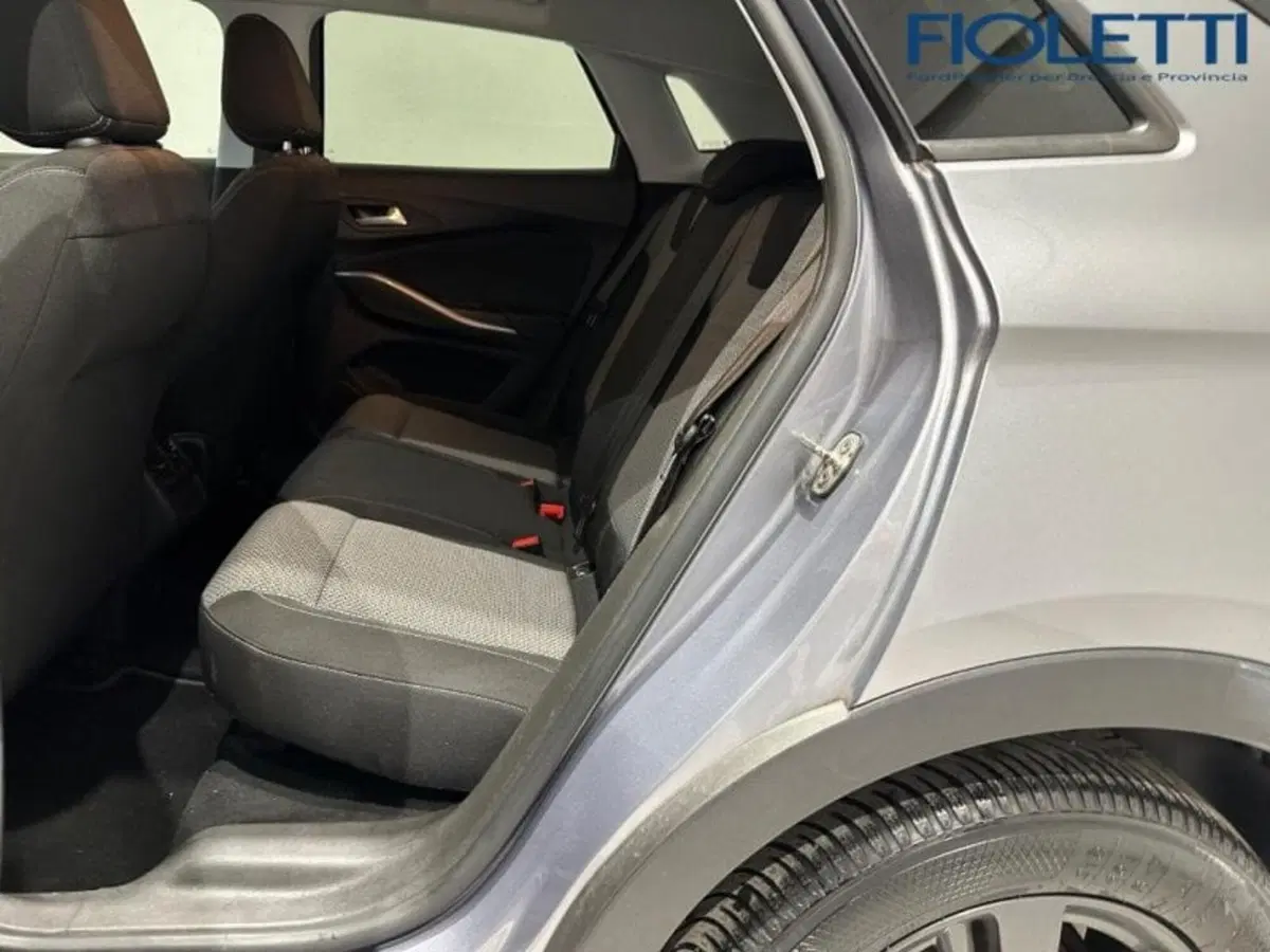 Opel Grandland X usata a Brescia (13)