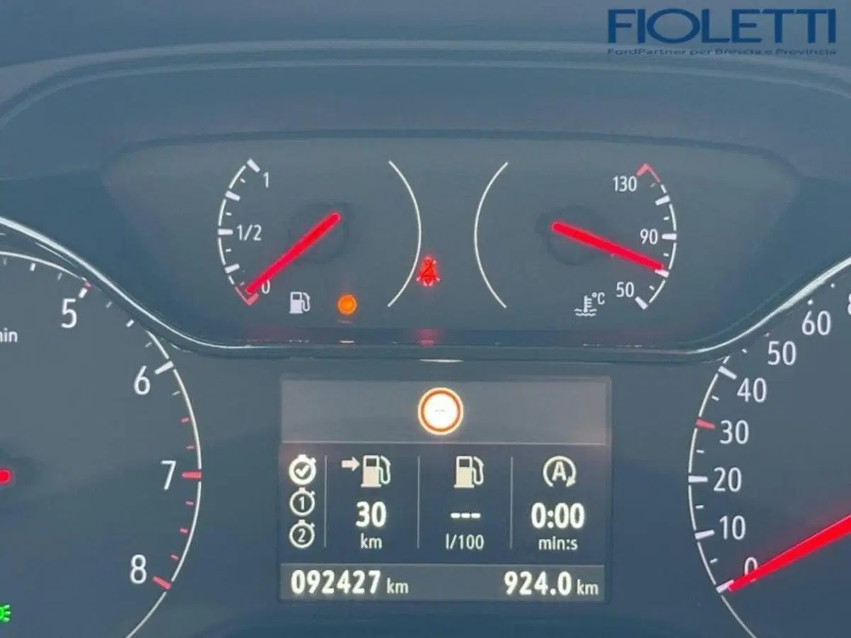 Opel Grandland X usata a Brescia (8)