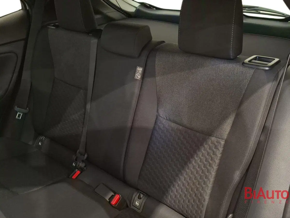 Toyota Yaris Cross nuova a Firenze (10)