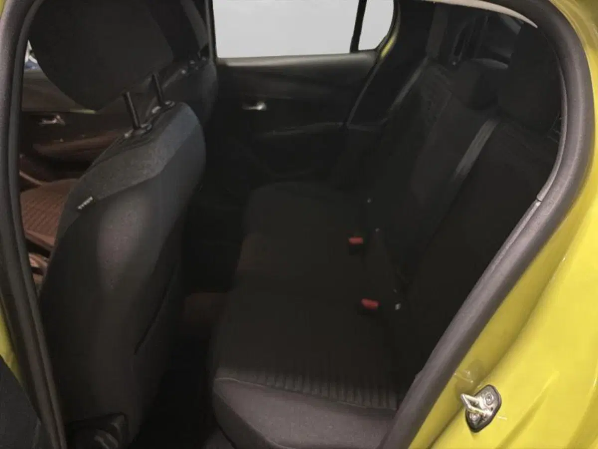 Peugeot 208 usata a Genova (9)