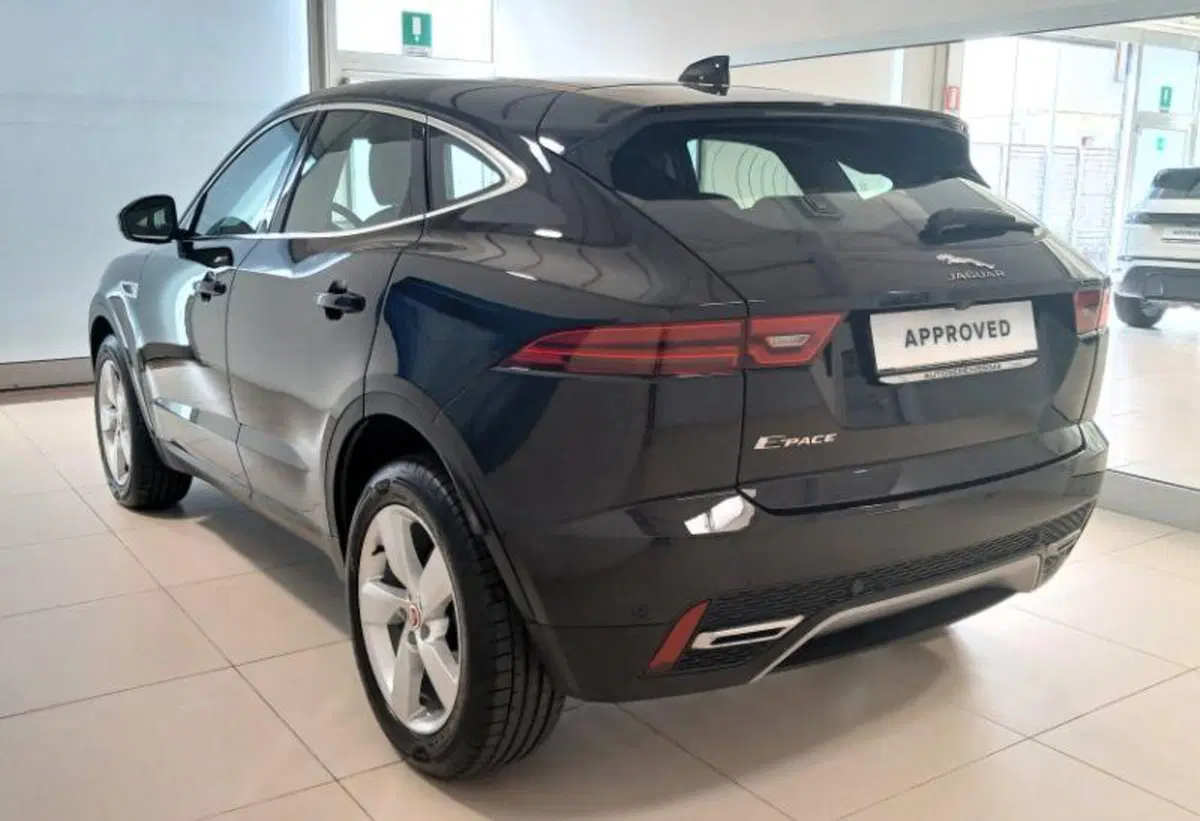 Jaguar E-Pace usata a Venezia (2)