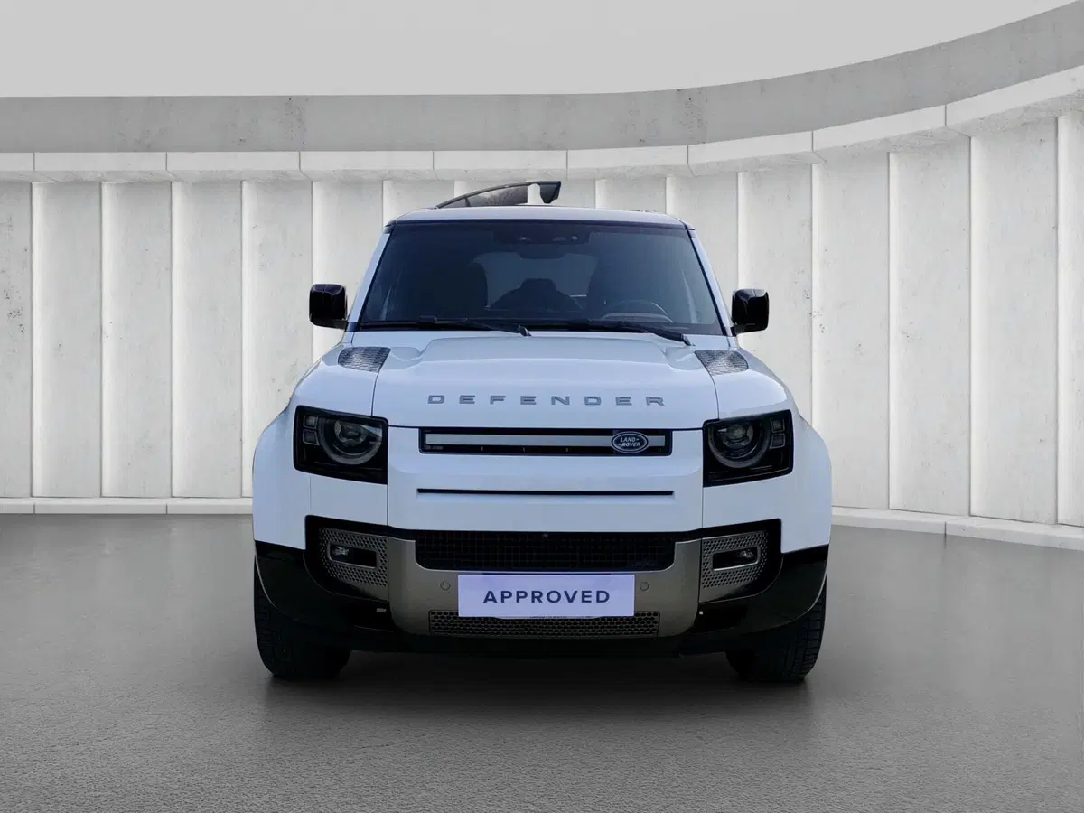 Land Rover Defender usata a Lecco (8)
