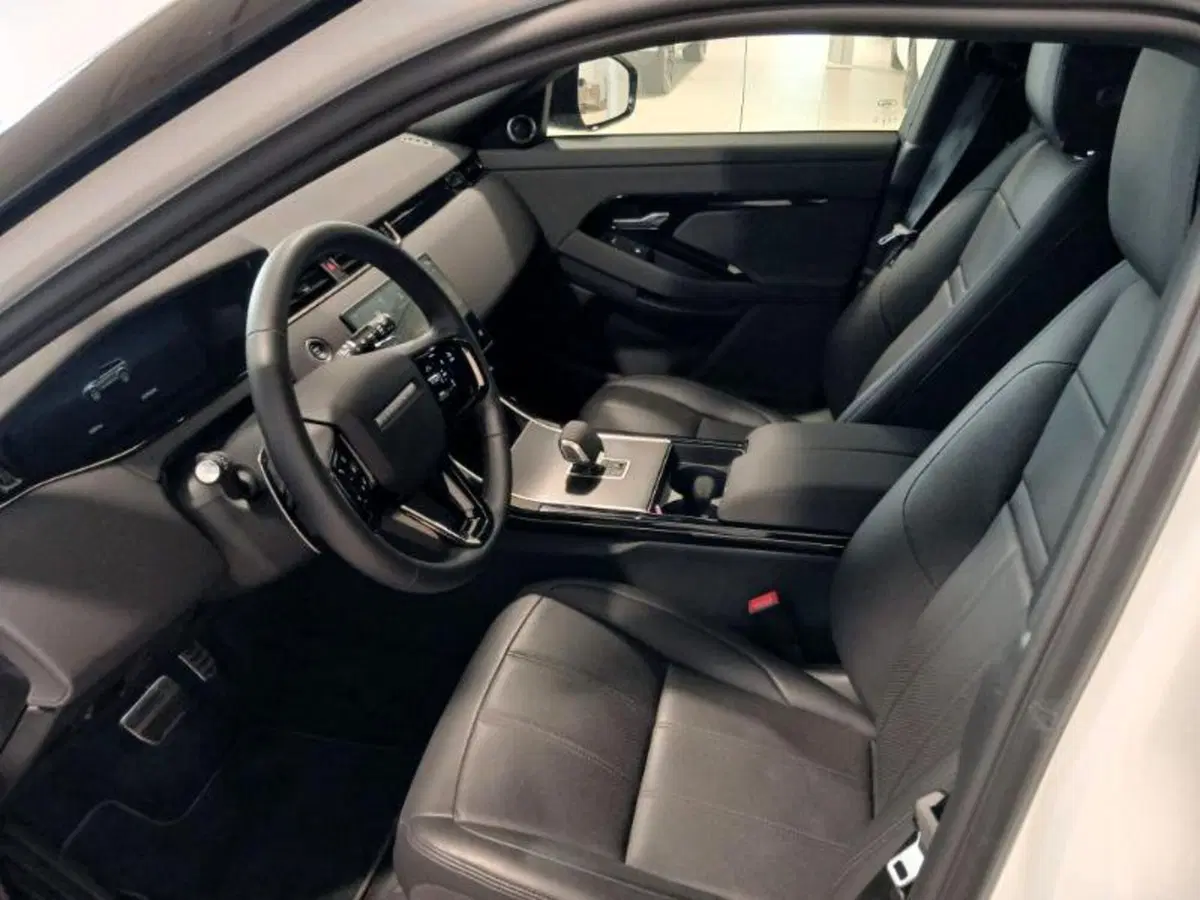 Land Rover Range Rover Evoque usata a Venezia (12)