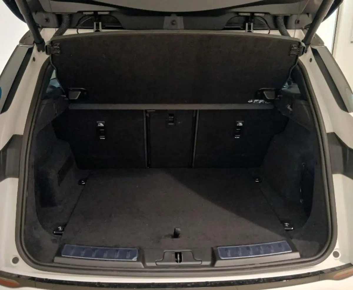 Land Rover Range Rover Evoque usata a Venezia (14)