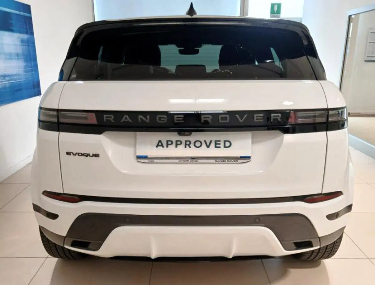 Land Rover Range Rover Evoque usata a Venezia (3)