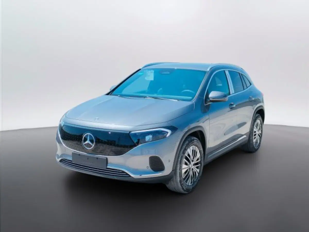 Mercedes-Benz EQA nuova a Teramo
