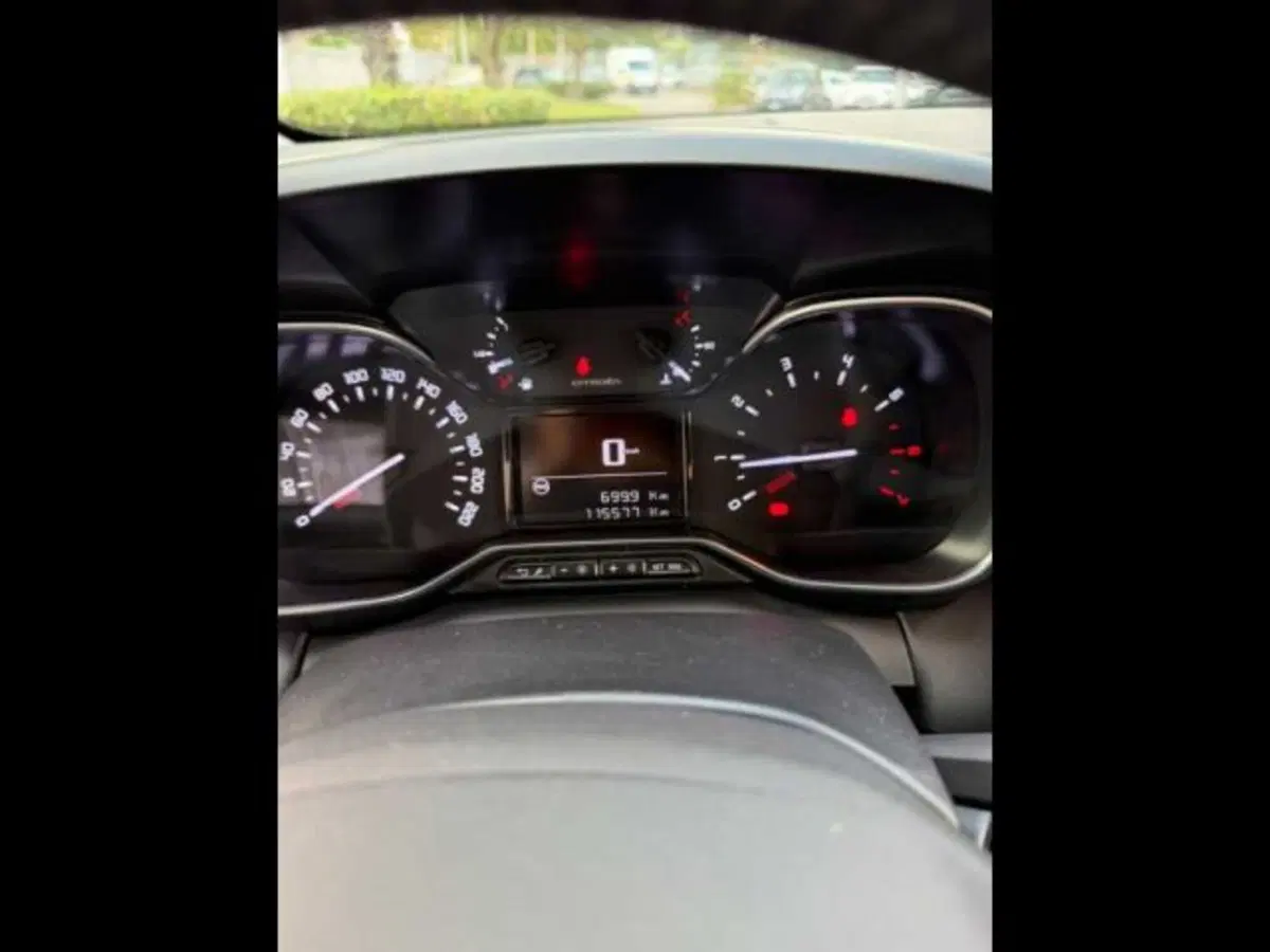 Citroen C3 Aircross usata a Caltanissetta (12)