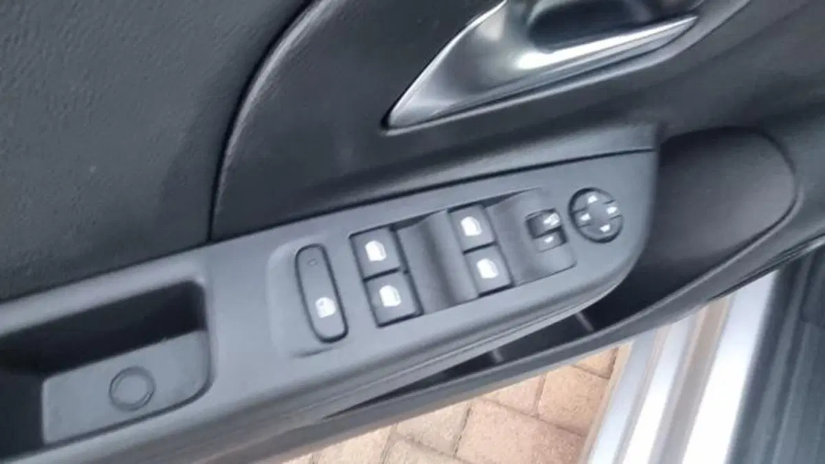 Opel Corsa usata a Savona (19)