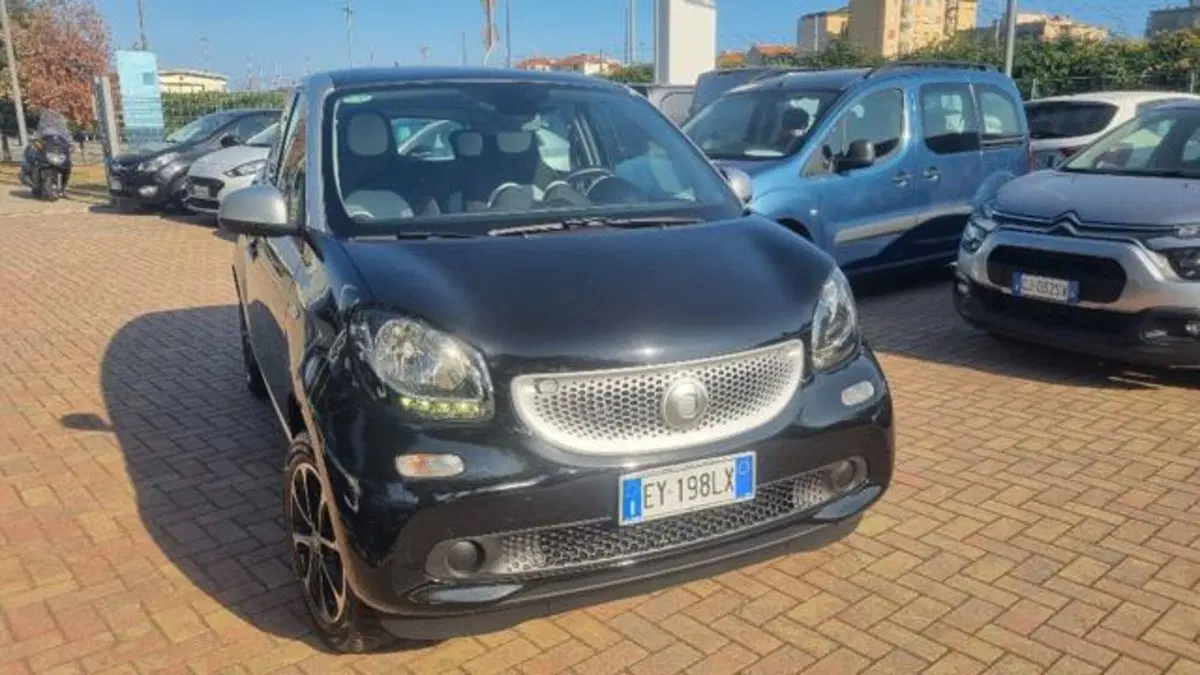 smart forfour usata a Savona (2)