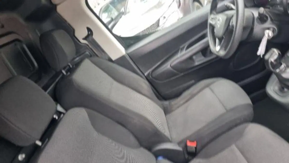 Opel Combo Furgone usata a Savona (15)