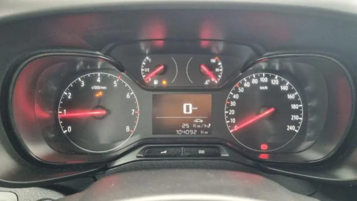 Opel Combo Furgone usata a Savona (6)