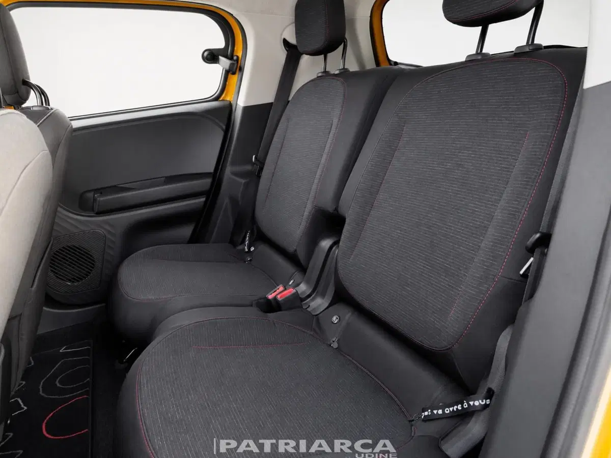 Renault Twingo usata a Udine (9)