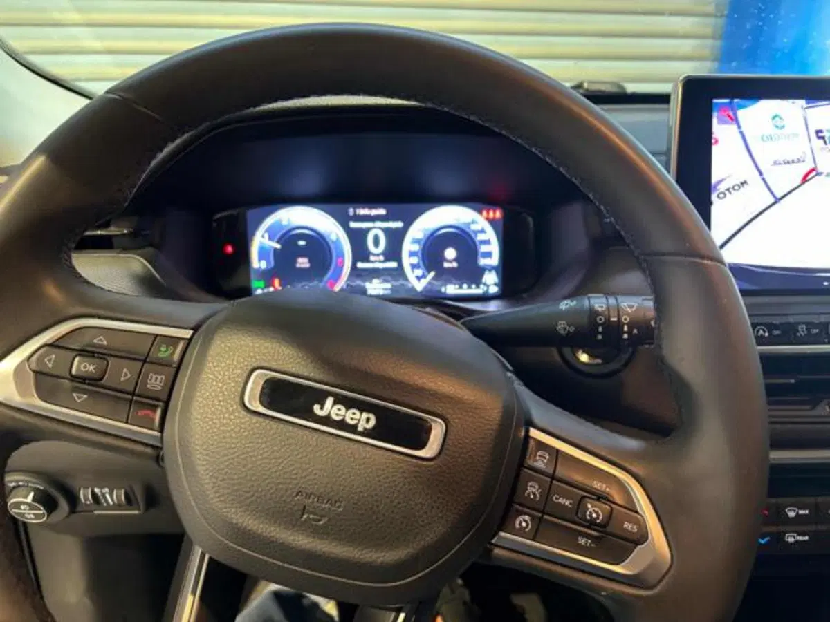 Jeep Compass usata a Caserta (13)