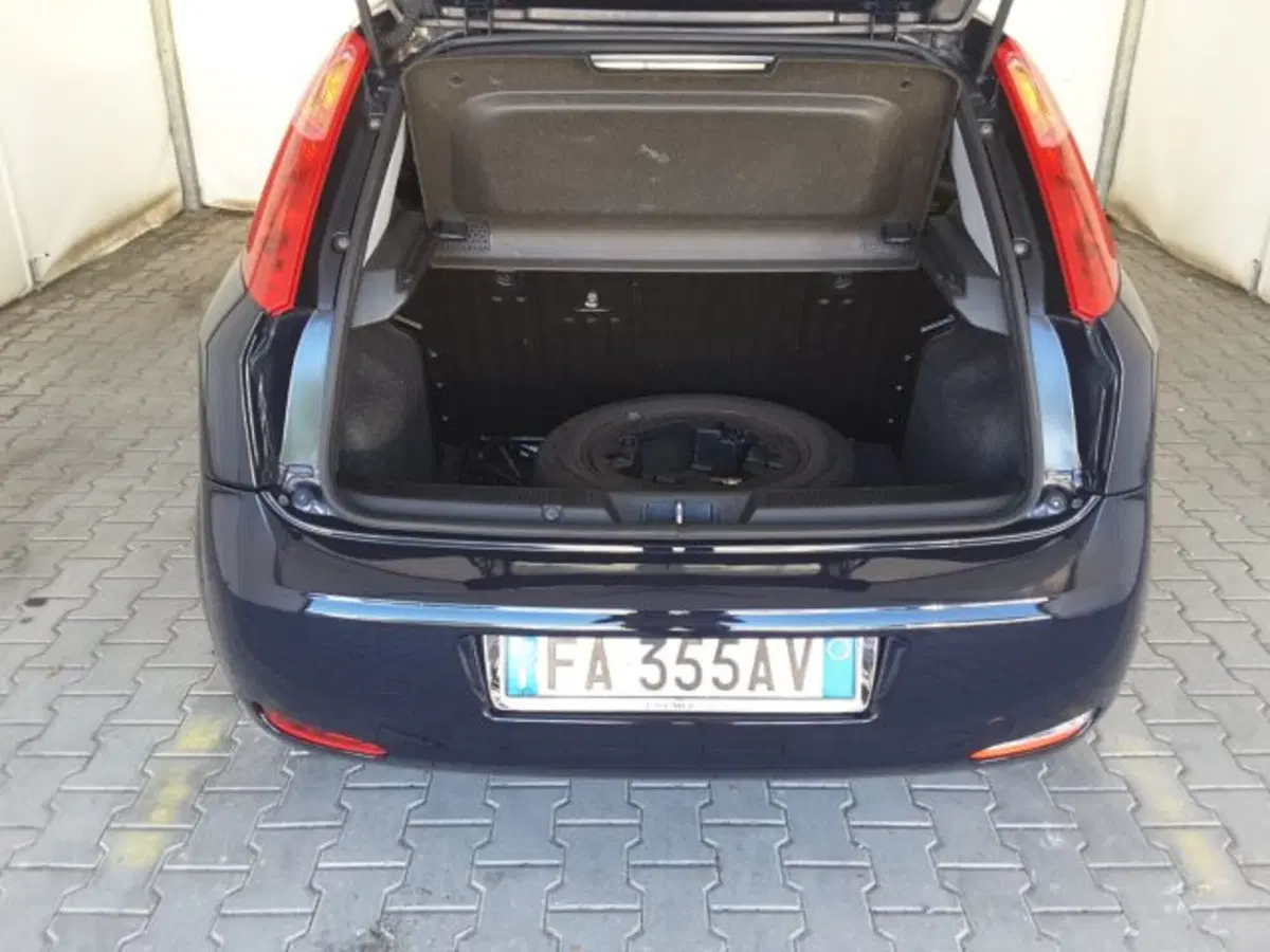 Fiat Punto usata a Firenze (13)