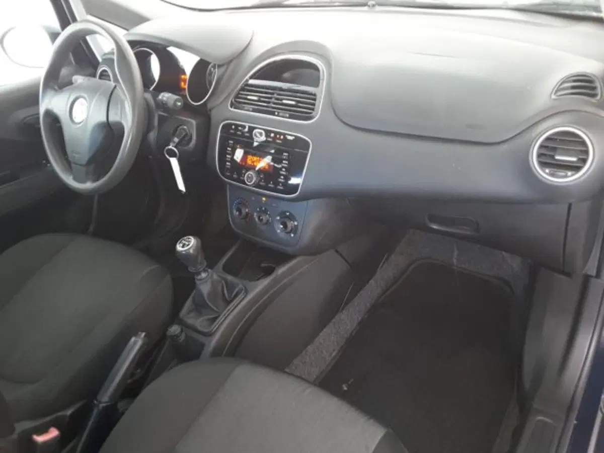 Fiat Punto usata a Firenze (9)