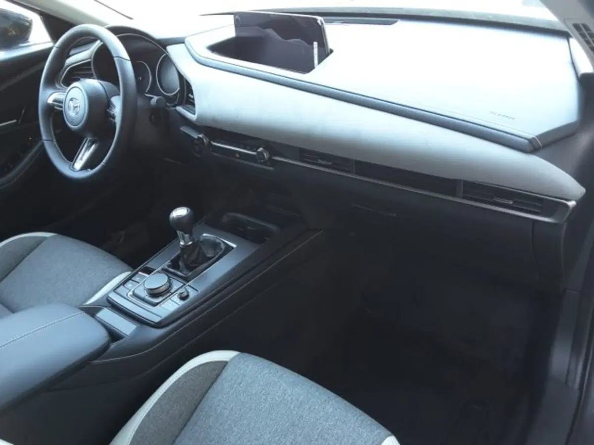 Mazda CX-30 nuova a Firenze (10)