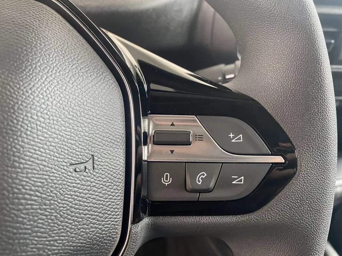 Peugeot Partner Furgone nuova a Torino (13)