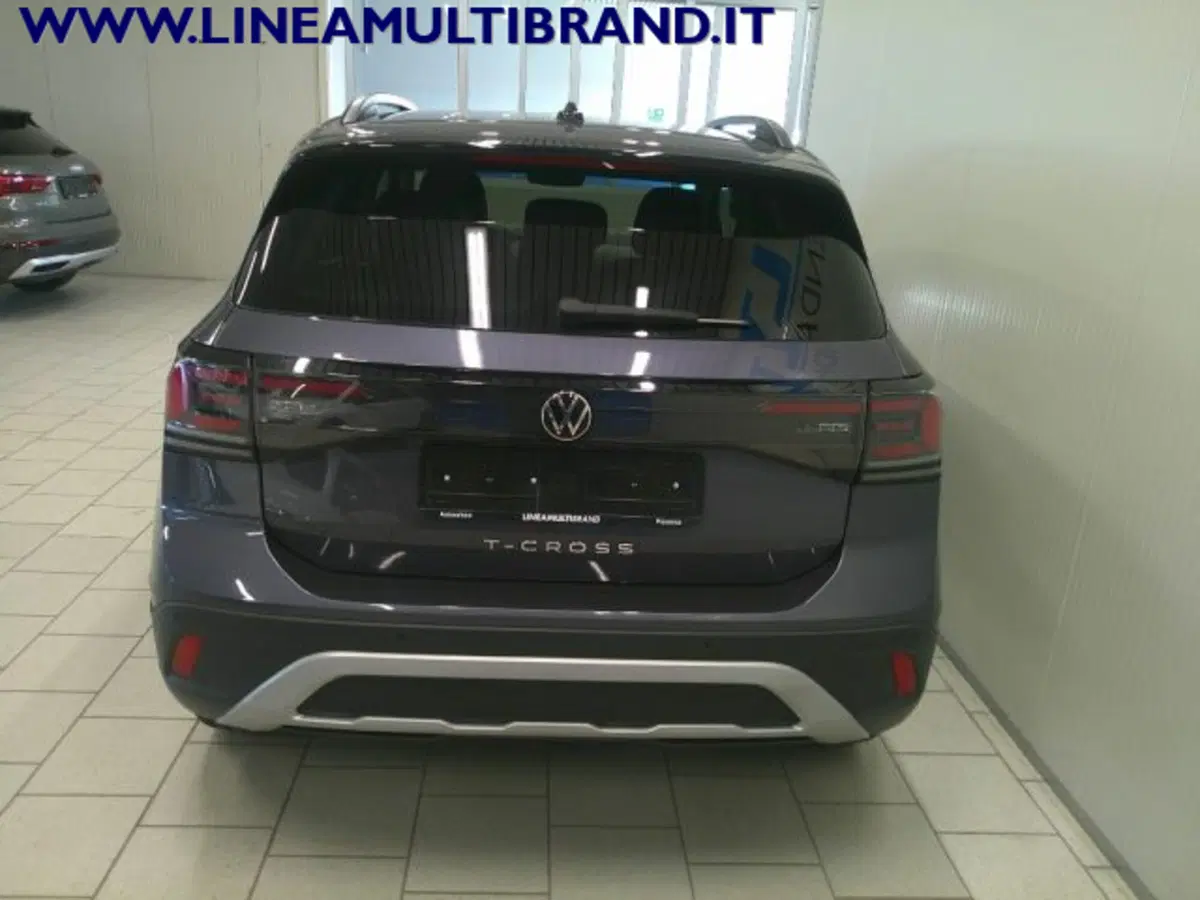 Volkswagen T-Cross usata a Piacenza (5)