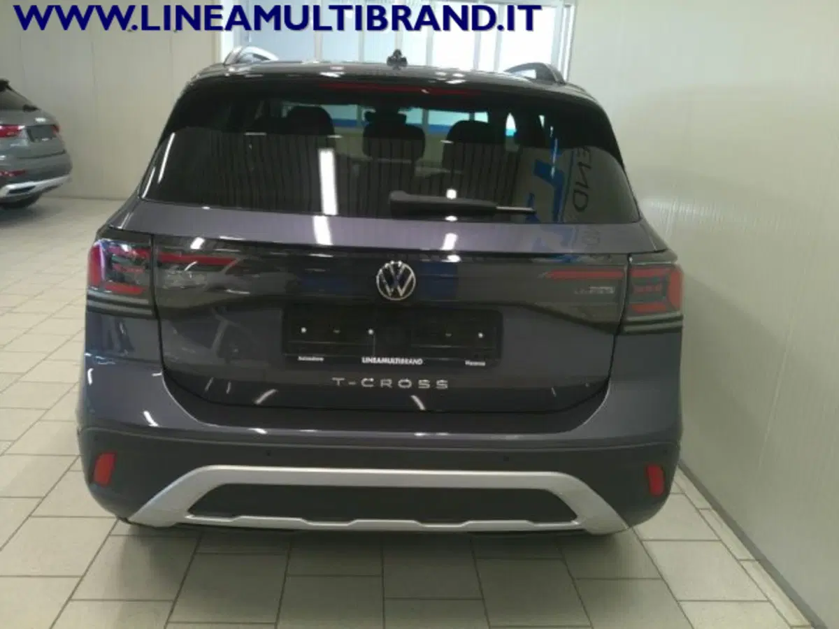 Volkswagen T-Cross usata a Piacenza (6)