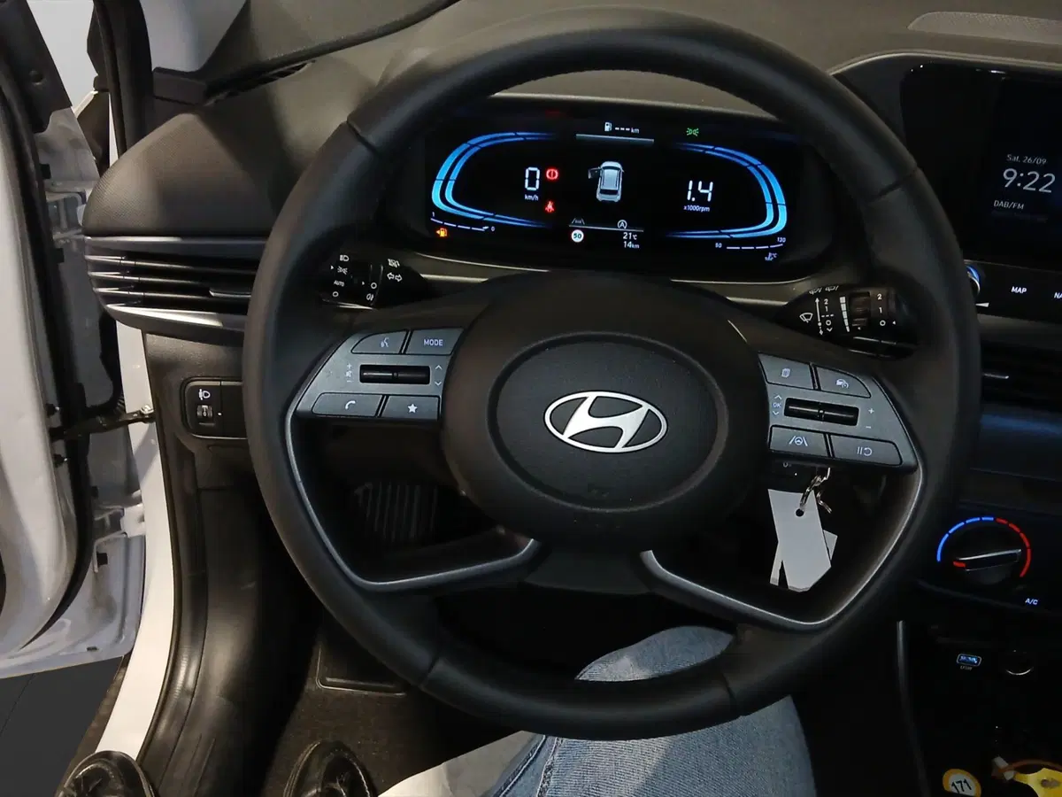 Hyundai Bayon nuova a Genova (14)