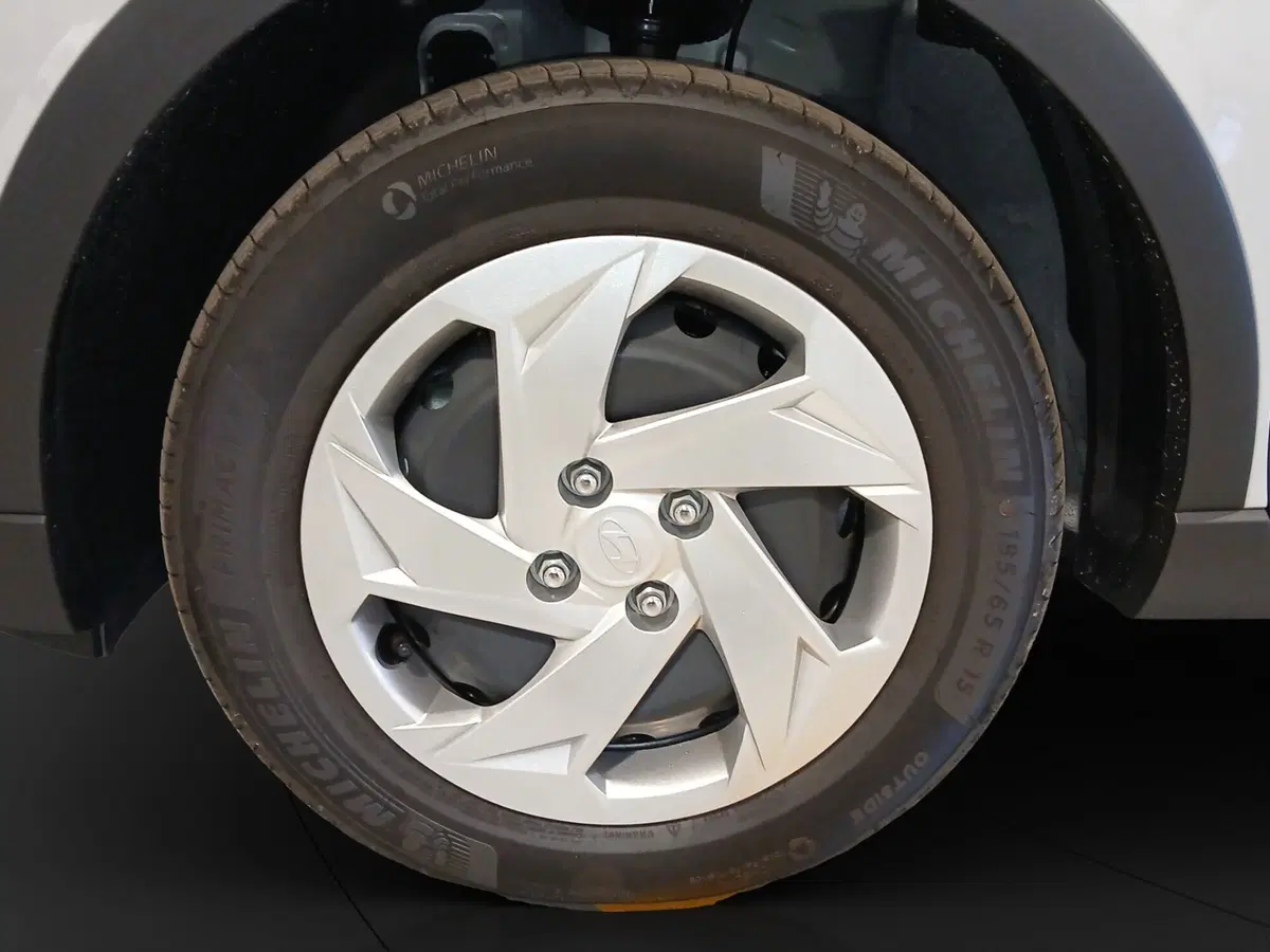 Hyundai Bayon nuova a Genova (18)