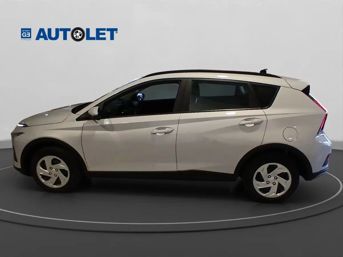 Hyundai Bayon nuova a Genova (5)