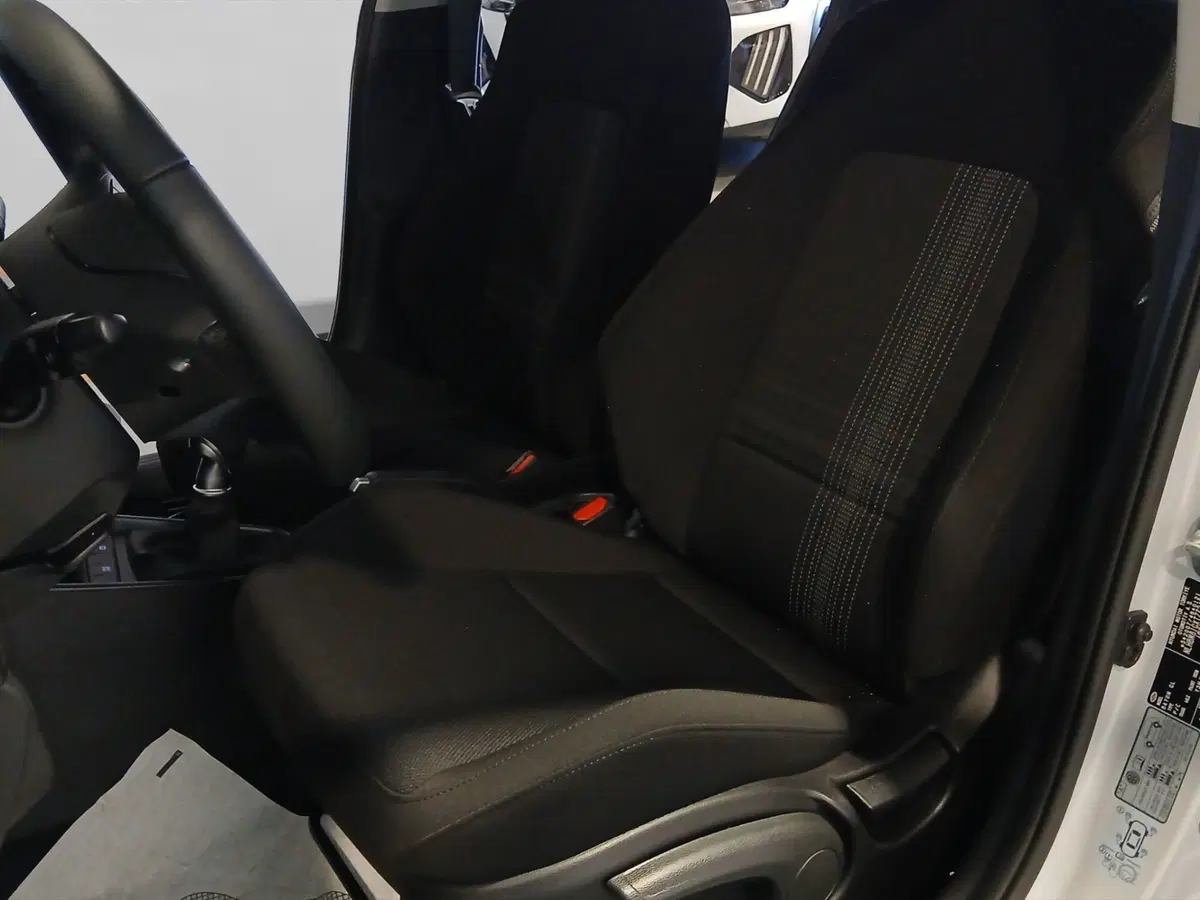 Hyundai Bayon nuova a Genova (9)