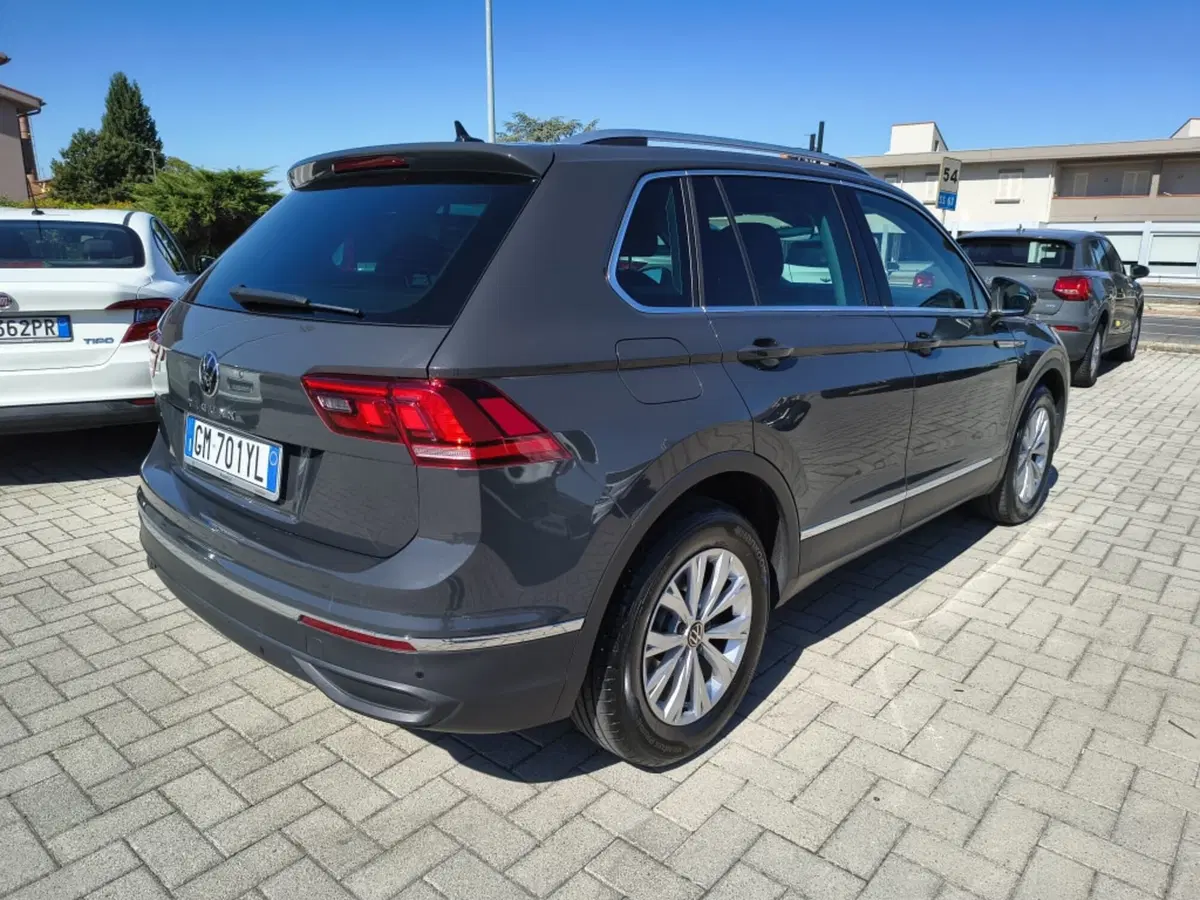 Volkswagen Tiguan usata a Firenze (4)