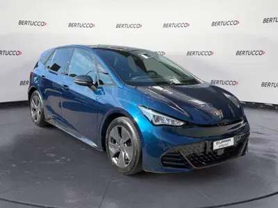 Cupra Born Born 58kWh 204CV del 2023 usata a Verona