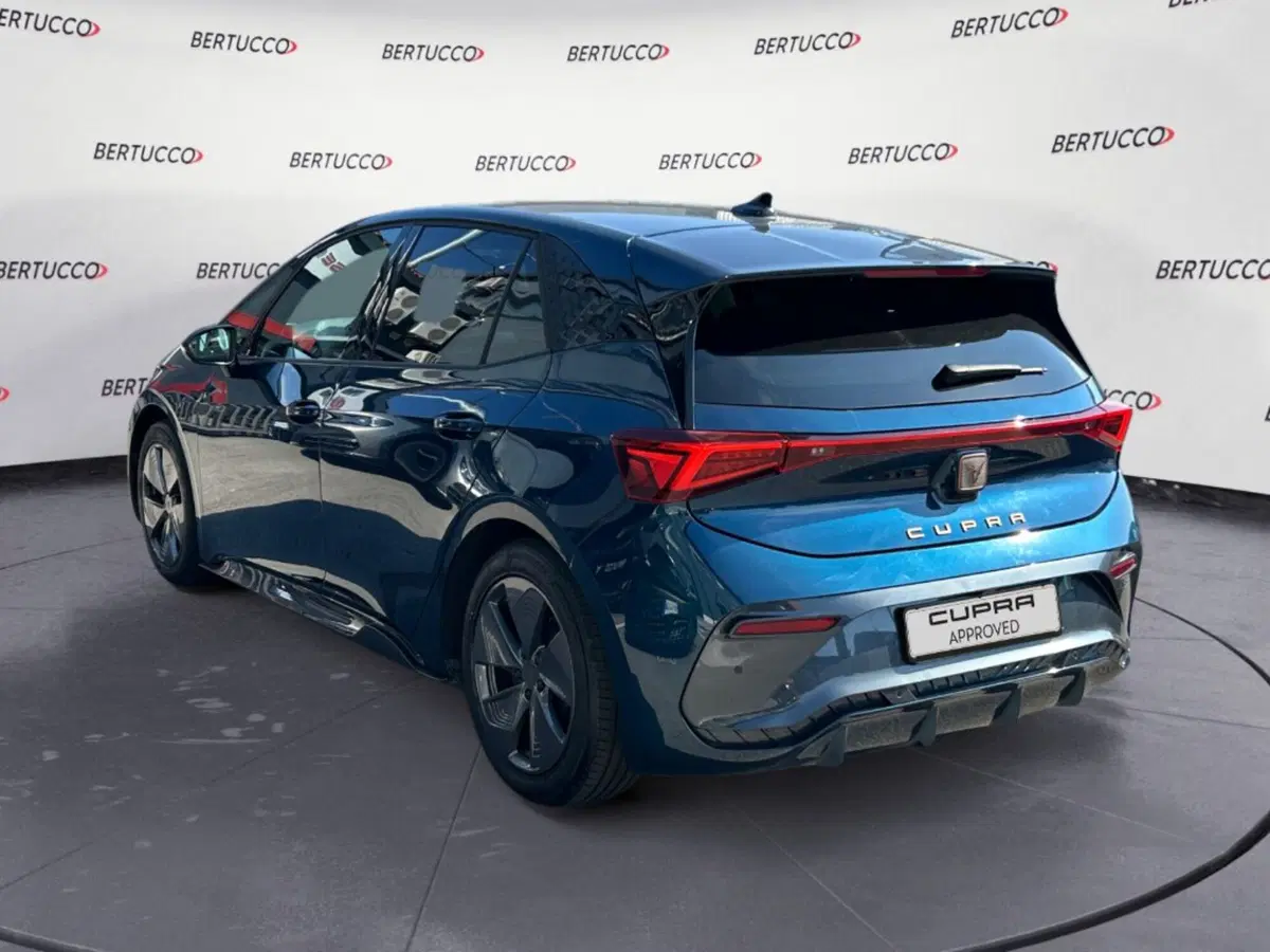 Cupra Born usata a Verona (3)