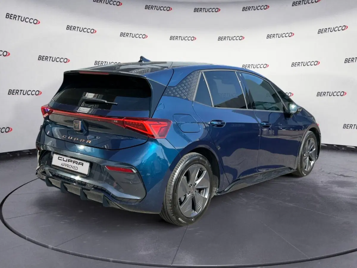 Cupra Born usata a Verona (4)