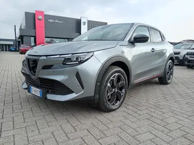 Alfa Romeo Junior 1.2 ibrida Sport Speciale 145cv edct6 del 2025 usata a Alessandria