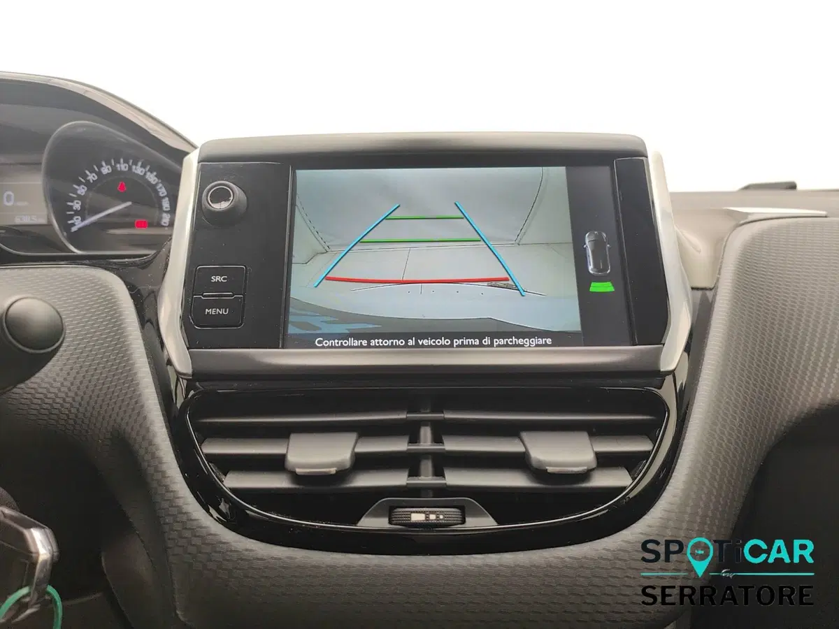 Peugeot 208 usata a Como (10)