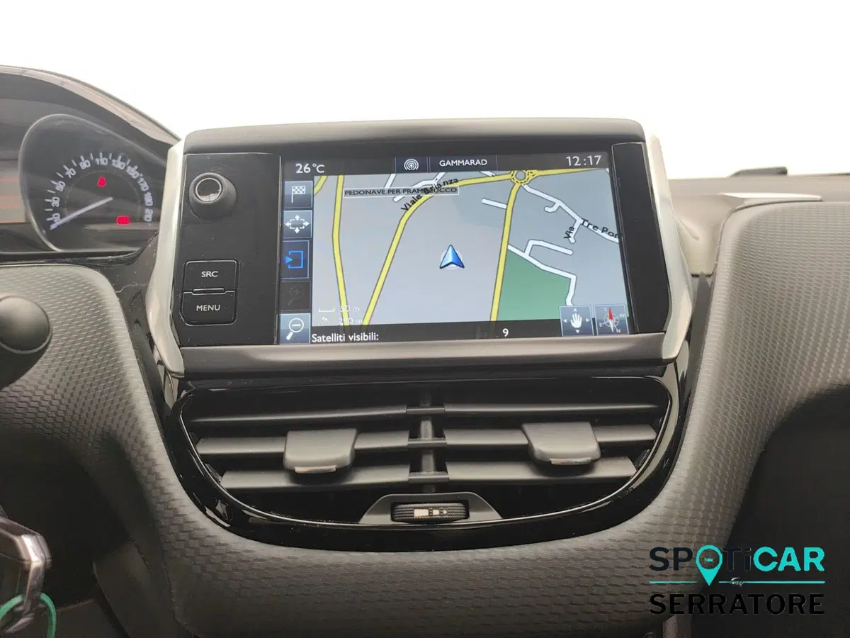 Peugeot 208 usata a Como (11)