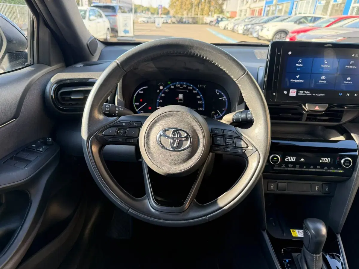 Toyota Yaris Cross usata a Piacenza (14)
