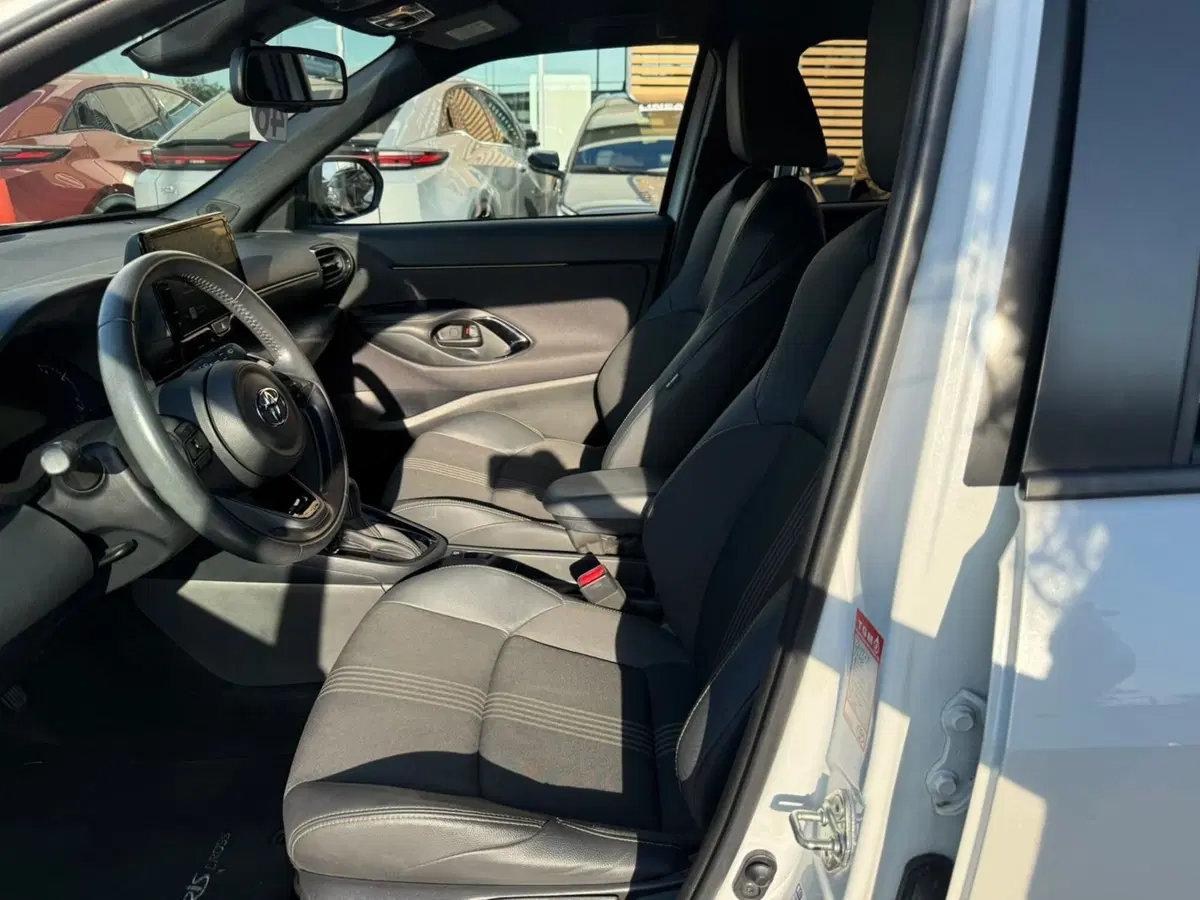 Toyota Yaris Cross usata a Piacenza (16)