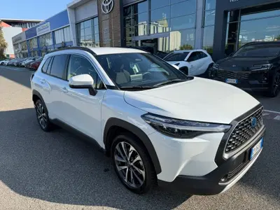 Toyota Corolla Cross 1.8h Corolla fwd 140cv e-cvt del 2023 usata a Piacenza