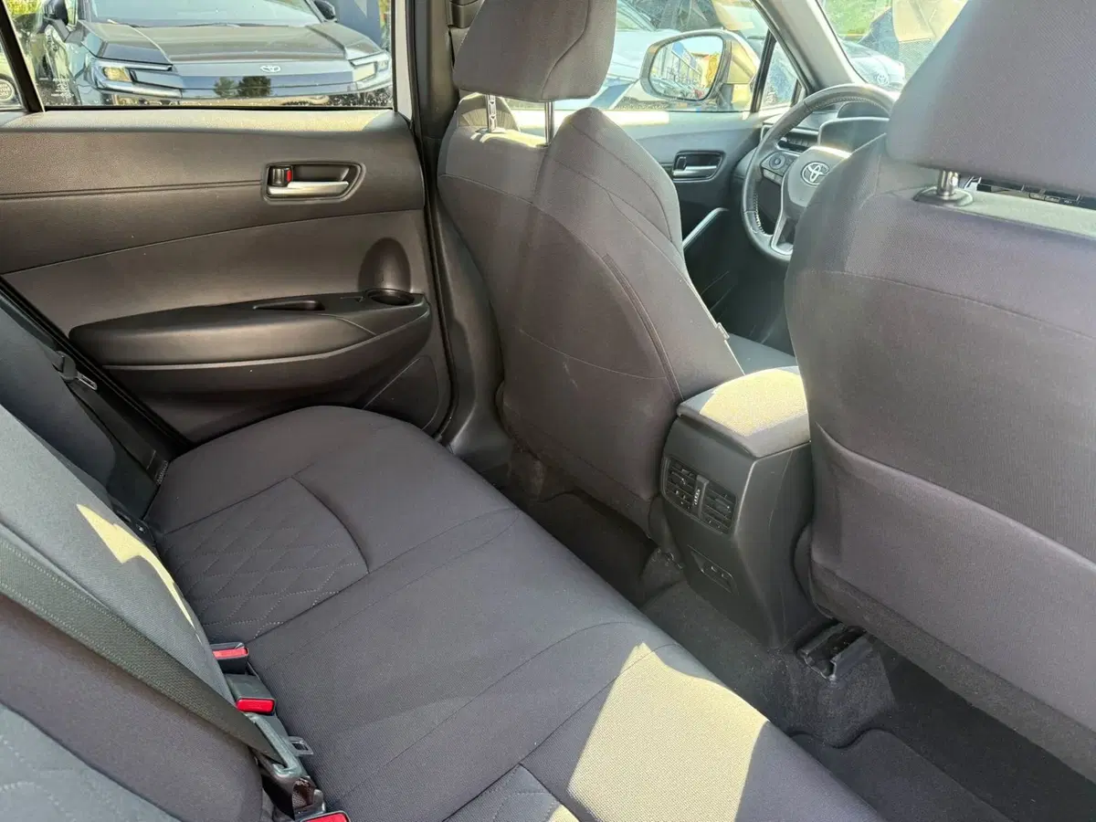 Toyota Corolla Cross usata a Piacenza (7)