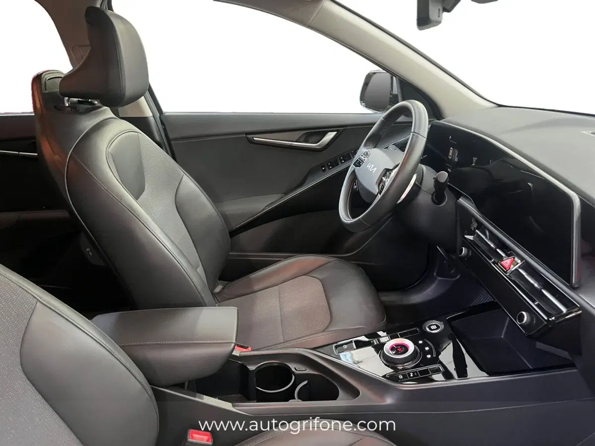 Kia Niro usata a Modena (15)