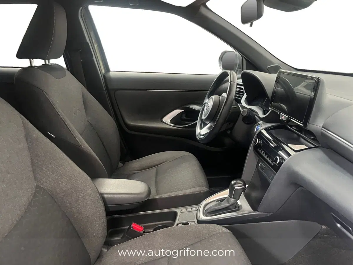 Toyota Yaris Cross usata a Modena (15)